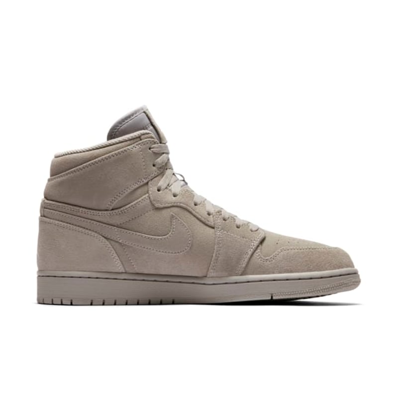 Jordan 1 Retro High 332550-031 03