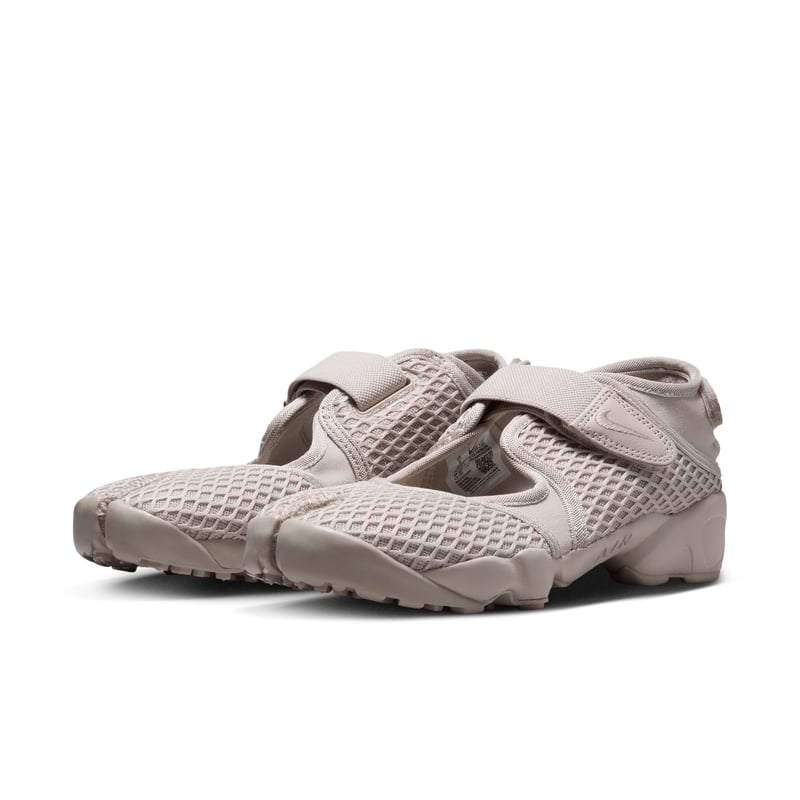 Nike Air Rift trainers "Cream II & Light Orewood Brown" | Women | SportStyle | 04 | SPORTSHOWROOM