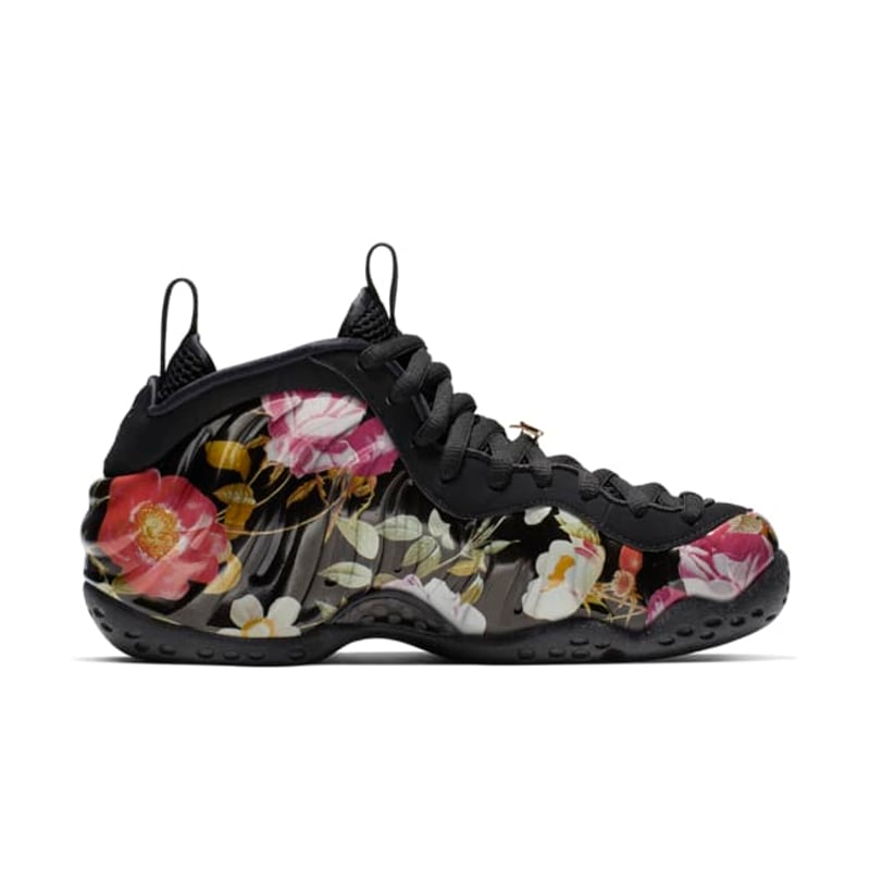 Nike Air Foamposite One AA3963-002 03
