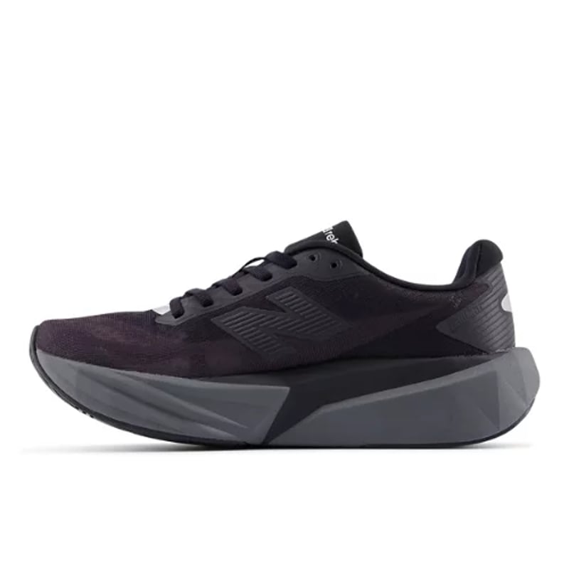 New Balance FuelCell Rebel v5 WFCXLO5 02