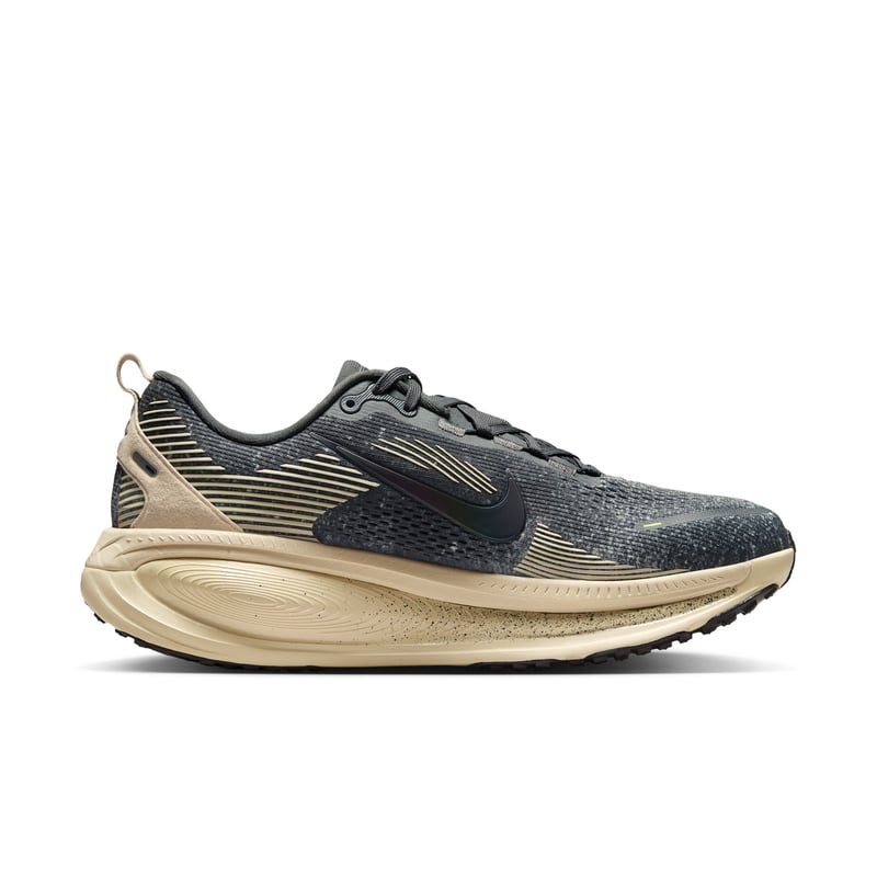 Nike Vomero 18 IH4114-140 03
