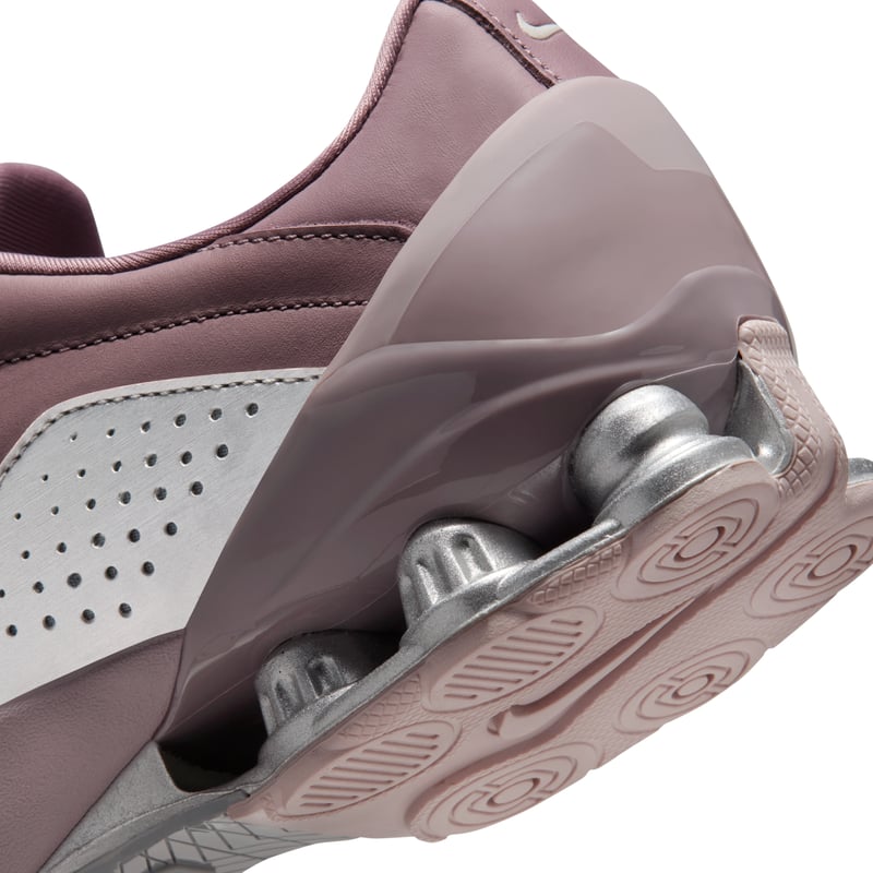 Nike Total 90 Shox Magia trainers "Taupe Grey & Light Violet Ore" | Women | SportStyle | 07 | SPORTSHOWROOM