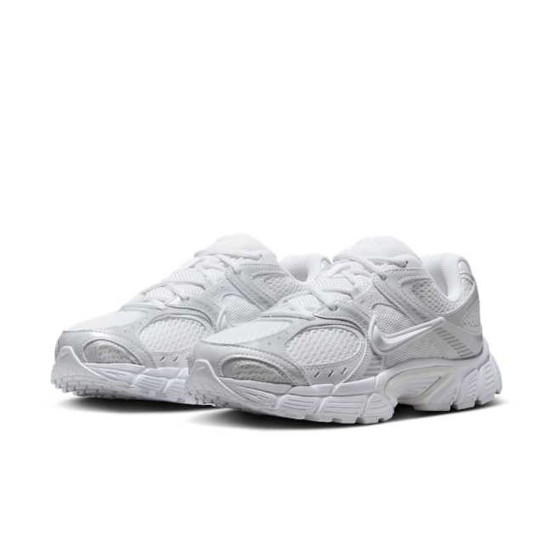 Nike V5 RNR HQ7901-101 05