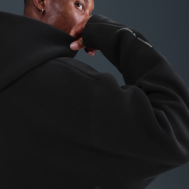 Nike Tech Fleece Oversized HV6535-010 02