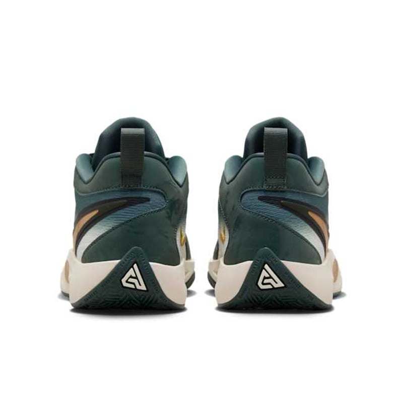 Nike Giannis Freak 6 FZ7305-300 06