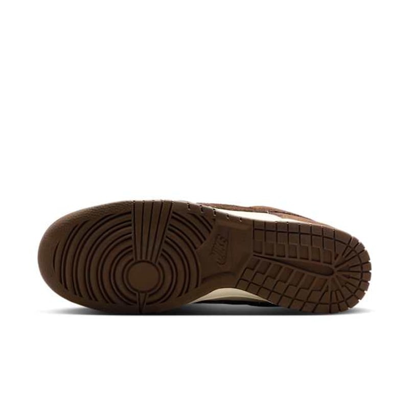 Nike Dunk Low Retro SE FQ8249-104 02
