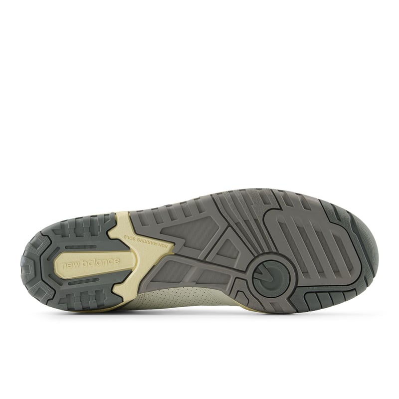New Balance 550 ‘Mini Logo’ BB550PTC 04
