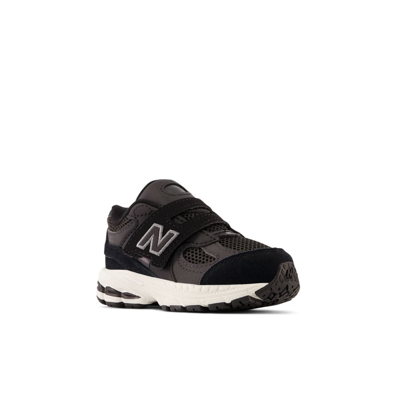 New Balance 2002 Hook & Loop IV2002BK 03