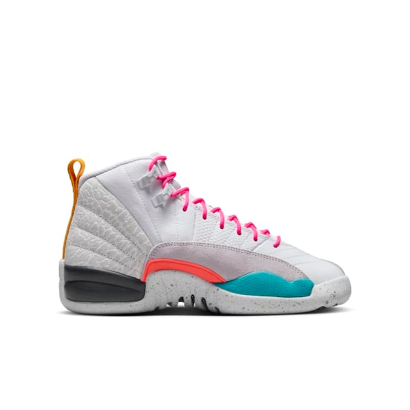 Jordan 12 Retro 153265-130 03