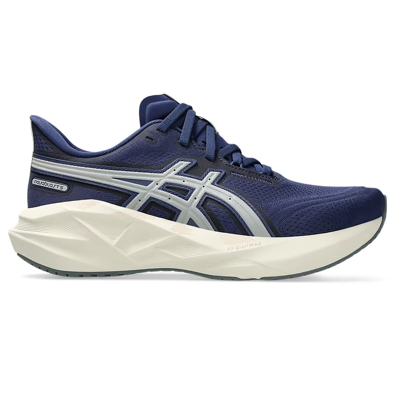 ASICS Novablast 5 ‘ASICS Track Club’ 1012B811-400 01