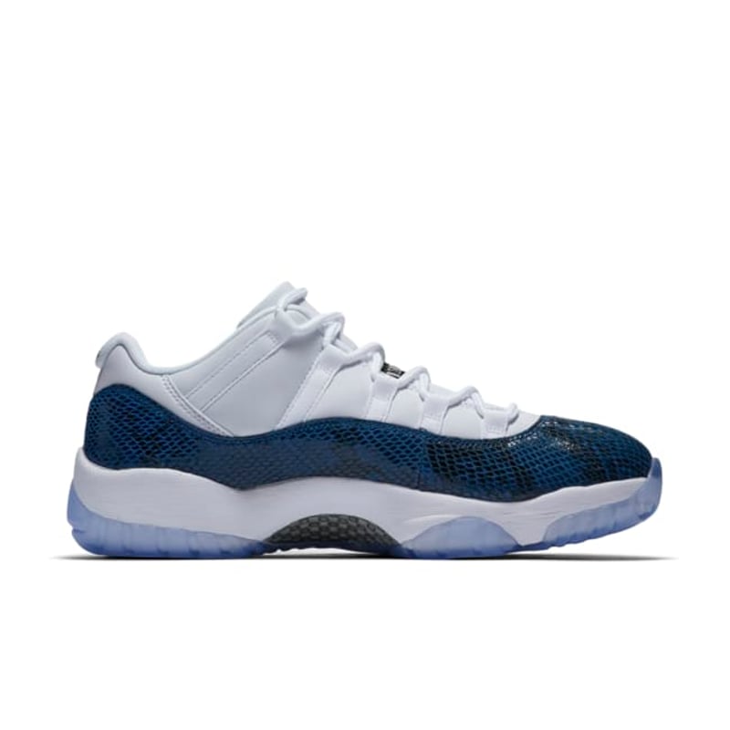 Jordan 11 Retro Low CD6846-102 03