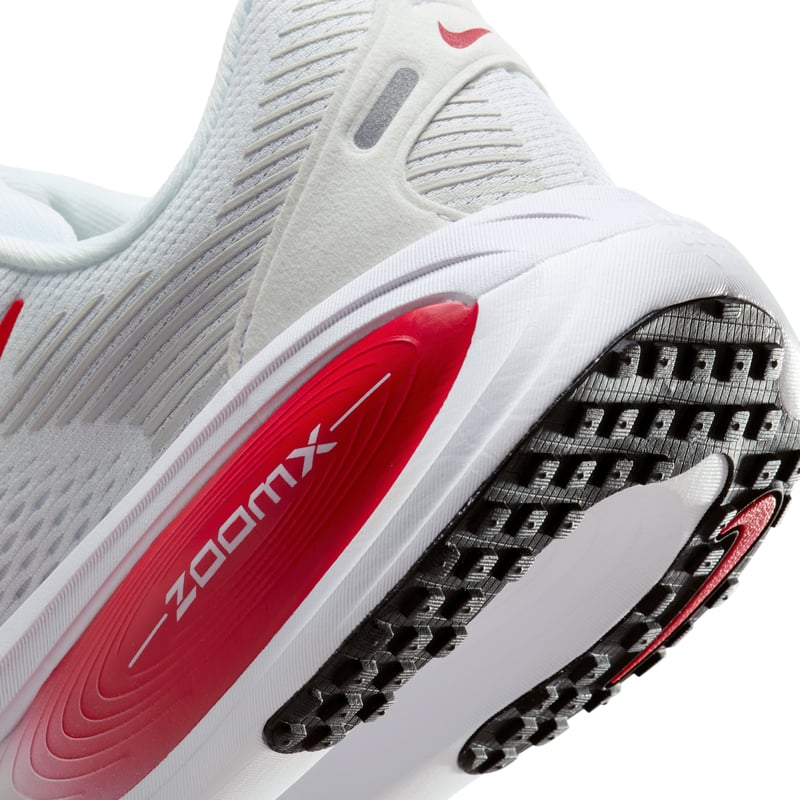 Nike Vomero 18 IB4032-114 08