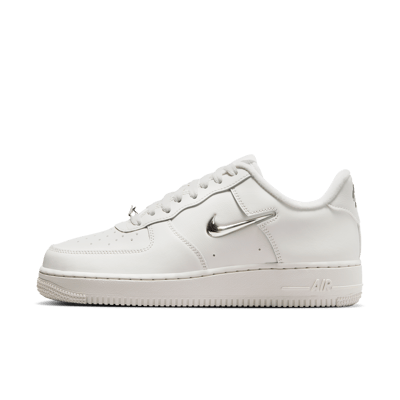 Sneakersy Nike Air Force 1 '07 "Chrome Swoosh" | Kobiety | Sportstyle | 01 | SPORTSHOWROOM