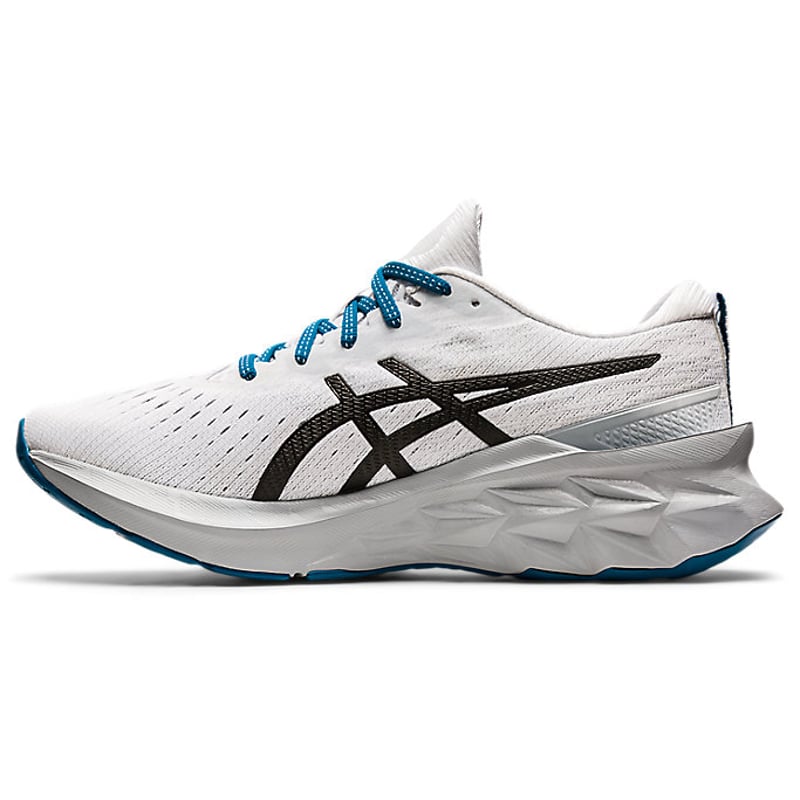 ASICS Novablast 2 1011B192-100 04