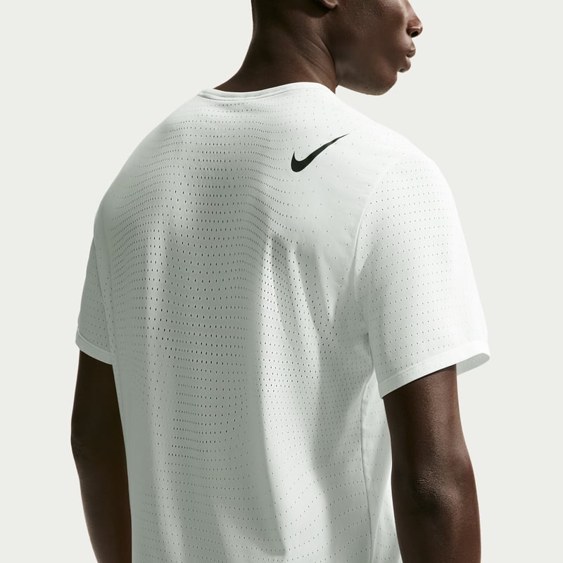 Nike AeroSwift Dri-FIT ADV HJ3377-121 02