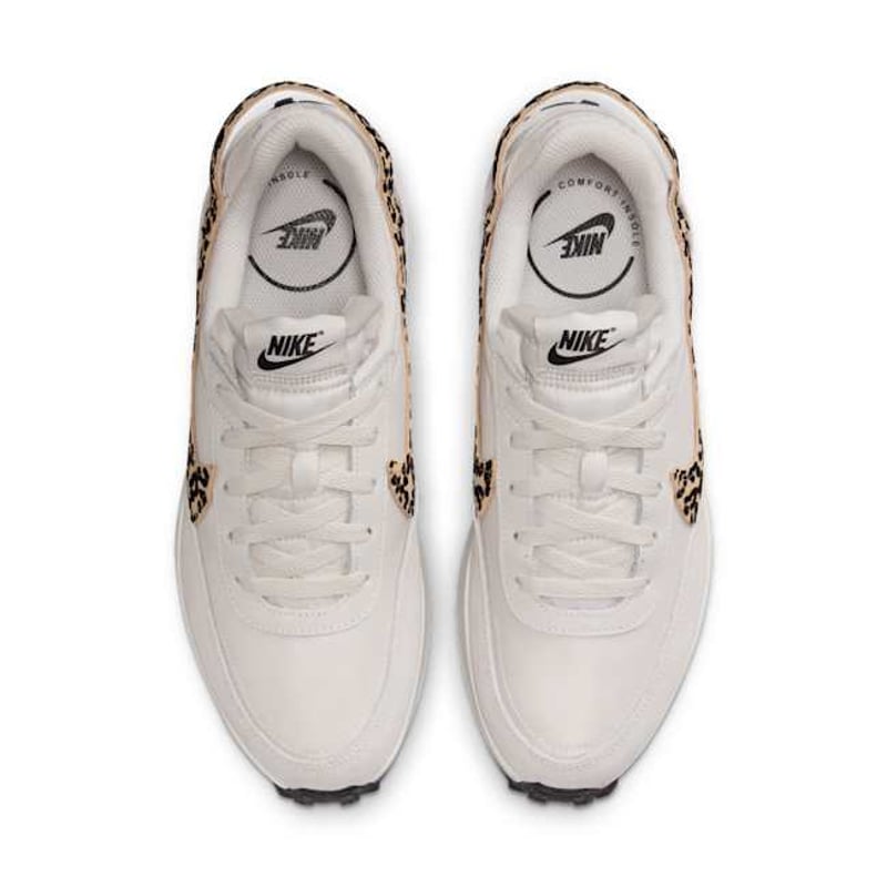 Nike Waffle Debut HF1856-001 04