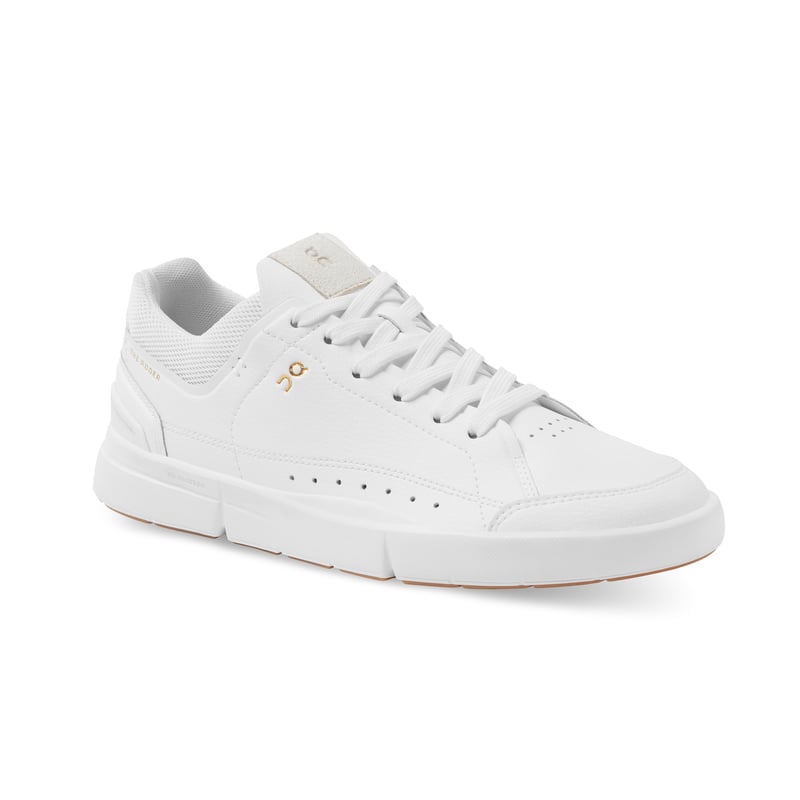 On THE ROGER Centre Court 48.99437 05