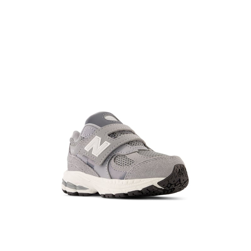 New Balance 2002 Hook & Loop IV2002ST 03