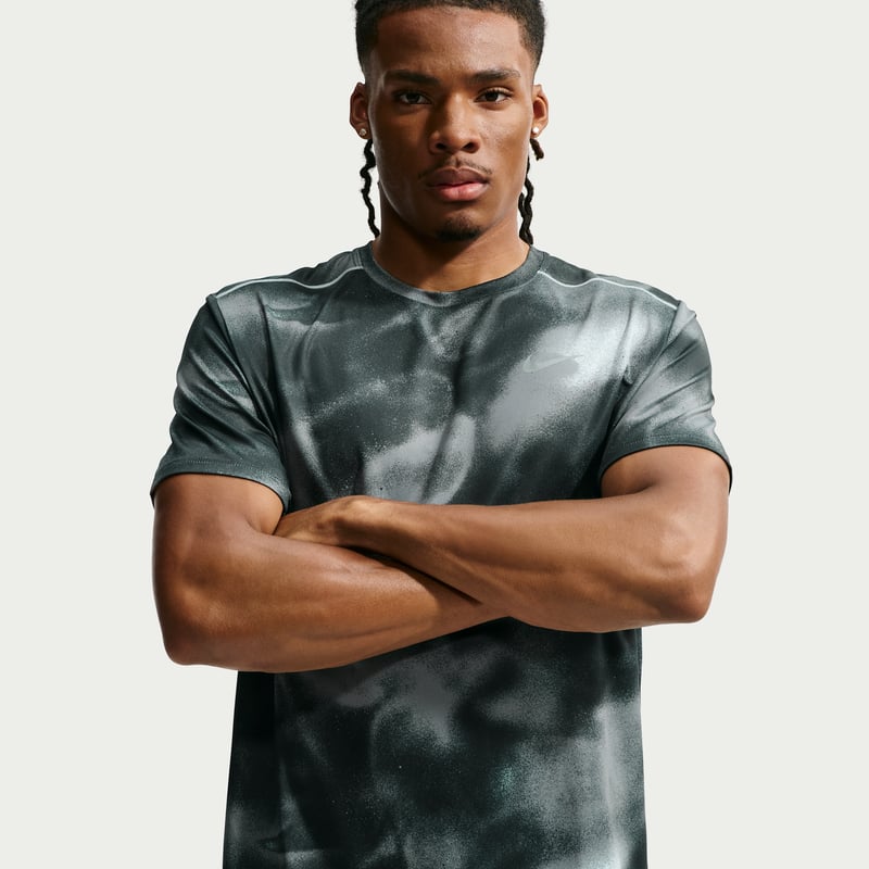 Camiseta Nike Miler Dri-FIT "Black" | Hombre | Correr | 01 | SPORTSHOWROOM