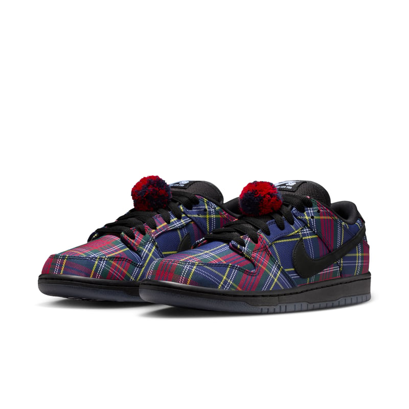 Nike SB Dunk Low Pro x Nardwuar skate shoes "Tartan" | Men | Skateboarding | 05 | SPORTSHOWROOM