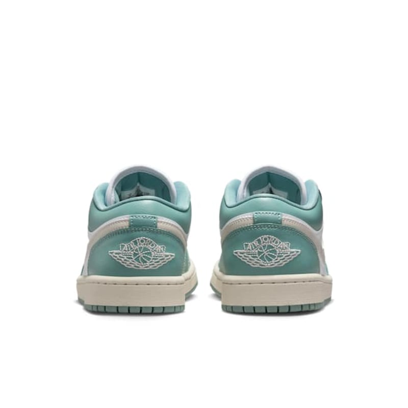 Jordan 1 Low DC0774-138 06