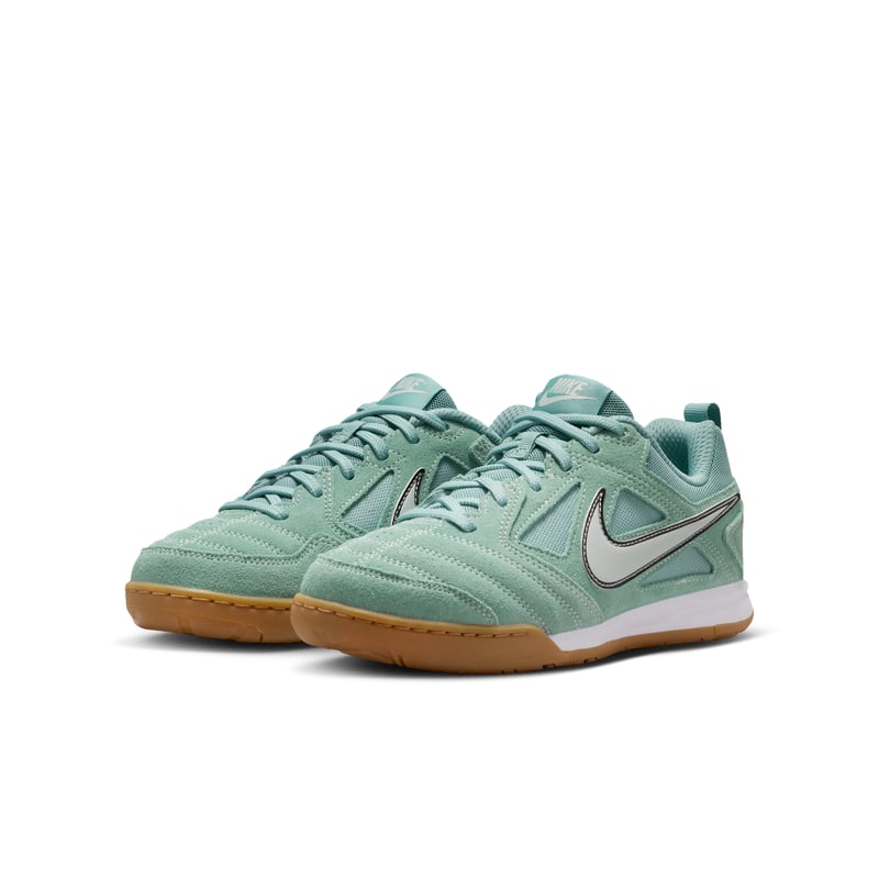 Nike Gato II7085-001 05