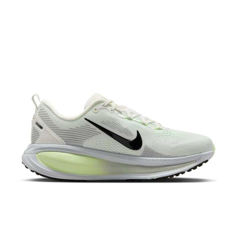 Nike Vomero 18 HM6804-107 03