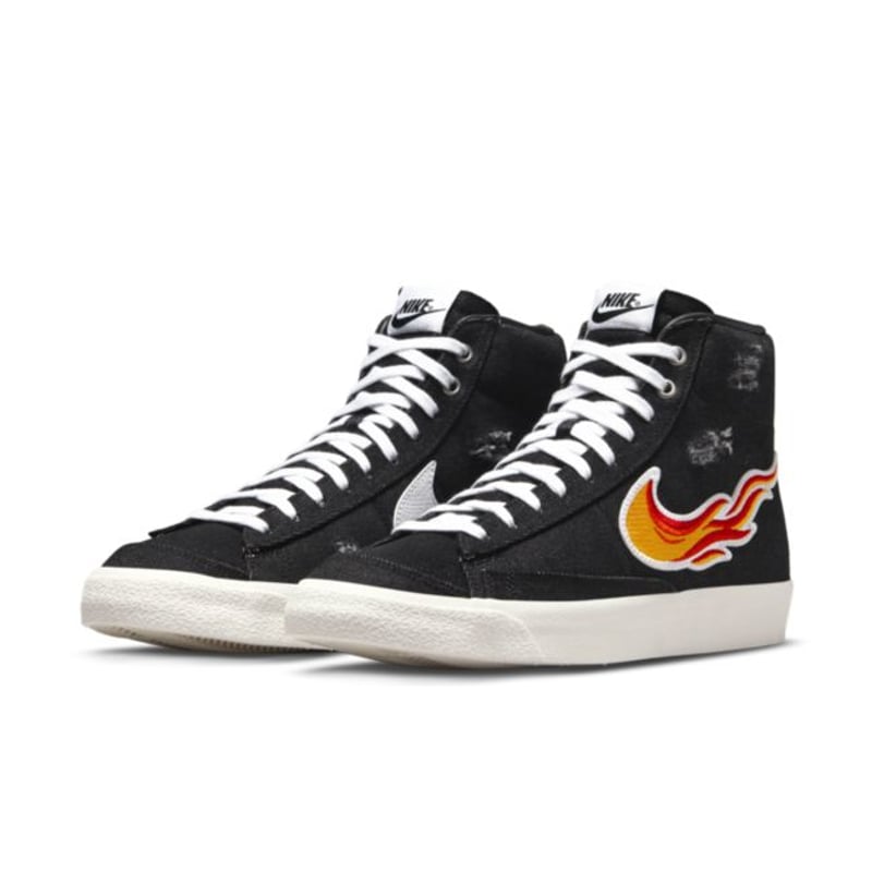 Nike Blazer Mid '77 DQ7635-001 04