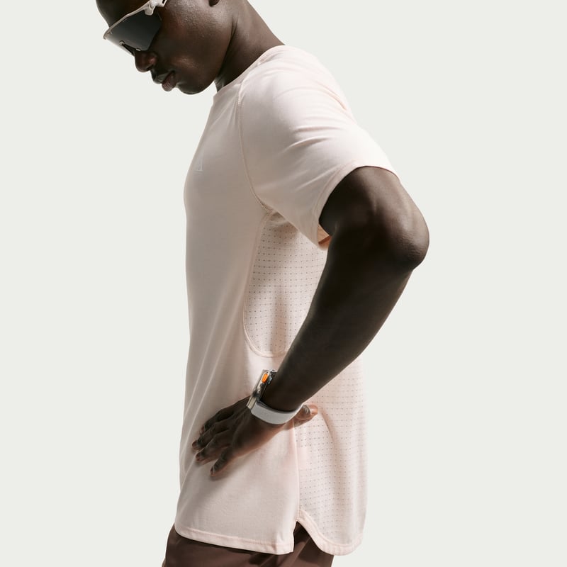 Nike ACG "Solar Chase" Dri-FIT ADV Shirt "Light Orewood Brown" | Men | Outdoor | 03 | SPORTSHOWROOM