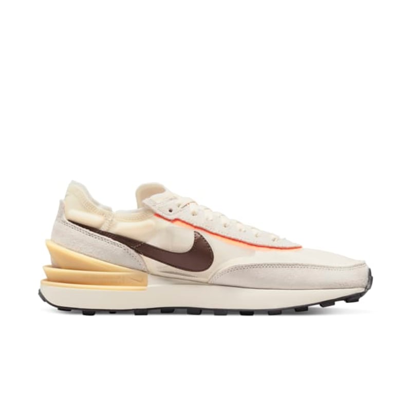 Nike Waffle One DA7995-102 03
