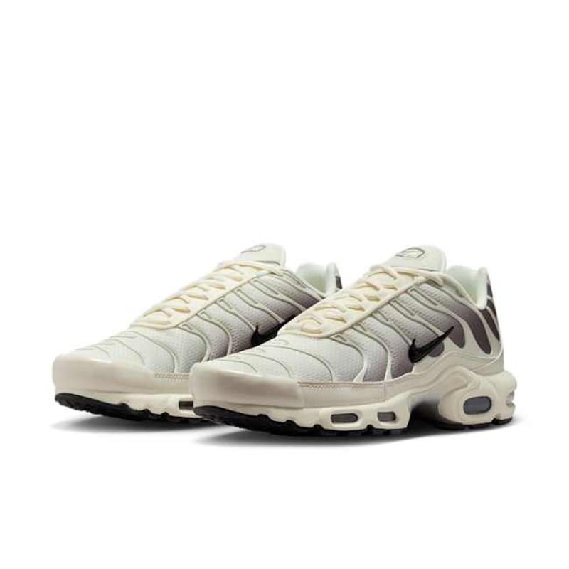 Nike Air Max Plus DM0032-106 05