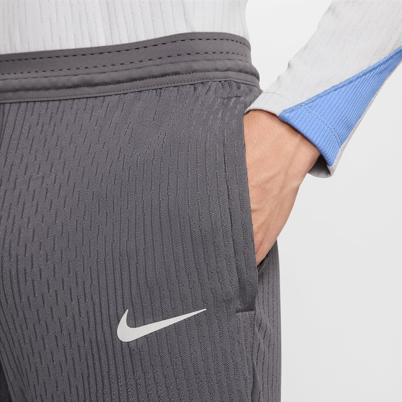 Nike Tottenham Hotspur Strike Elite Dri-FIT ADV FN9311-021 04