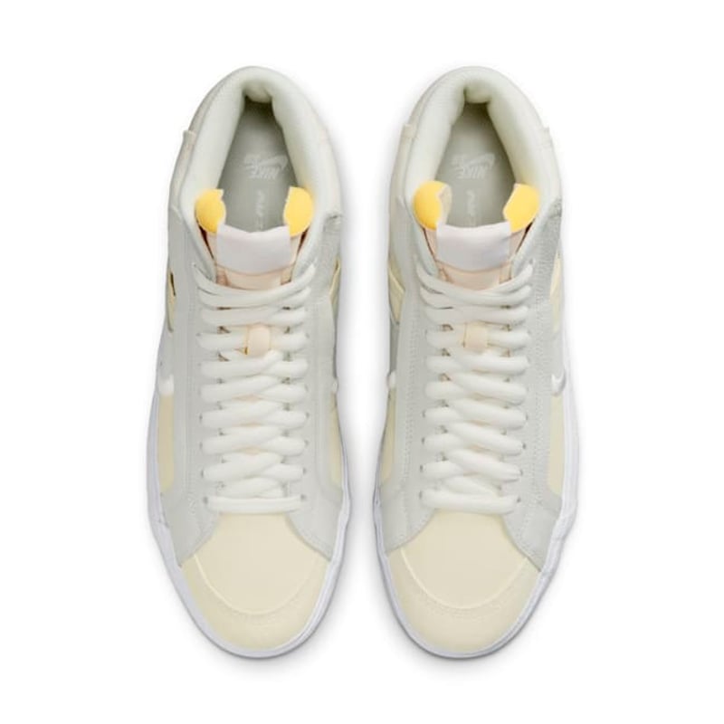 Nike SB Zoom Blazer Mid Premium DZ7587-110 04