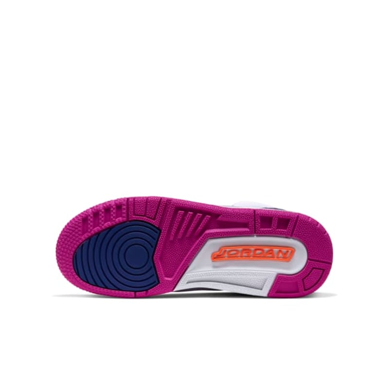 Jordan 3 Retro 441140-500 02