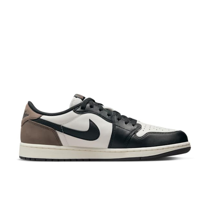 Jordan 1 Retro Low OG CZ0790-102 03