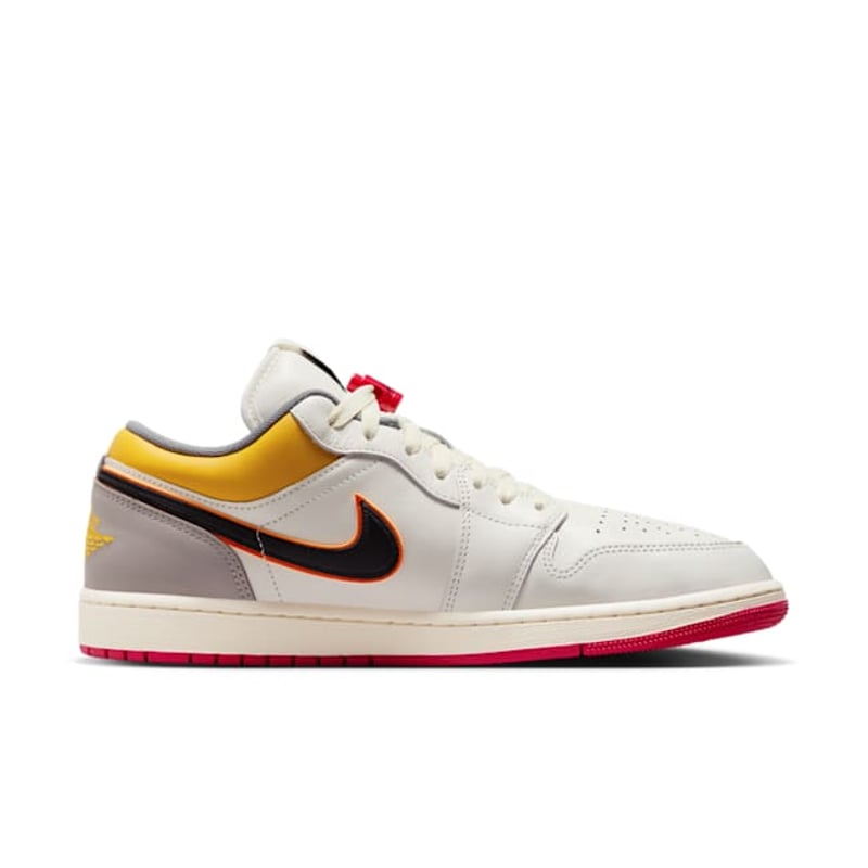 Jordan 1 Low Premium HV4511-133 03