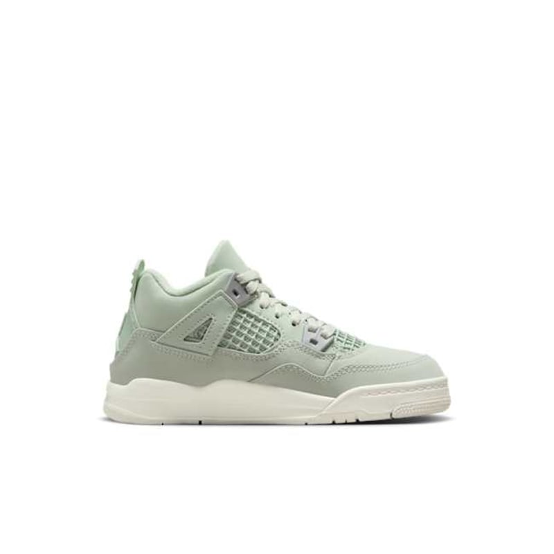 Jordan 4 Retro HV4385-003 03