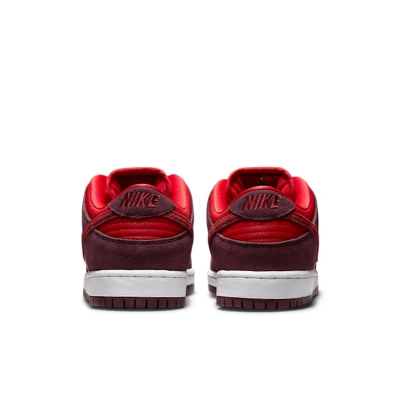 Nike SB Dunk Low Pro DM0807-600 06