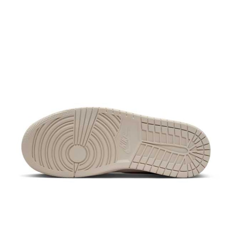Jordan 1 Low HV4268-120 02