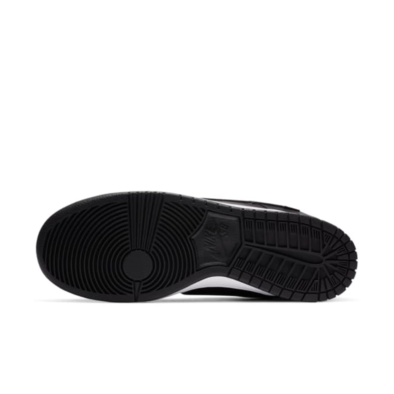 Nike SB Dunk Low Pro QS x Civilist CZ5123-001 02