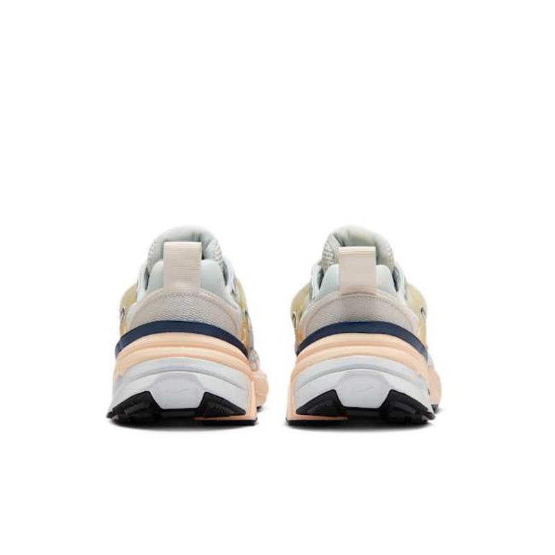 Nike V2K Run FD0736-004 06