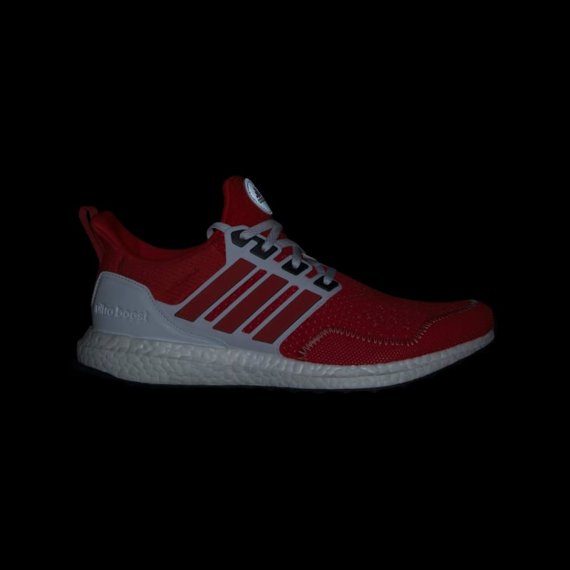Ultra boost 3.0 adidas fucsia 2025