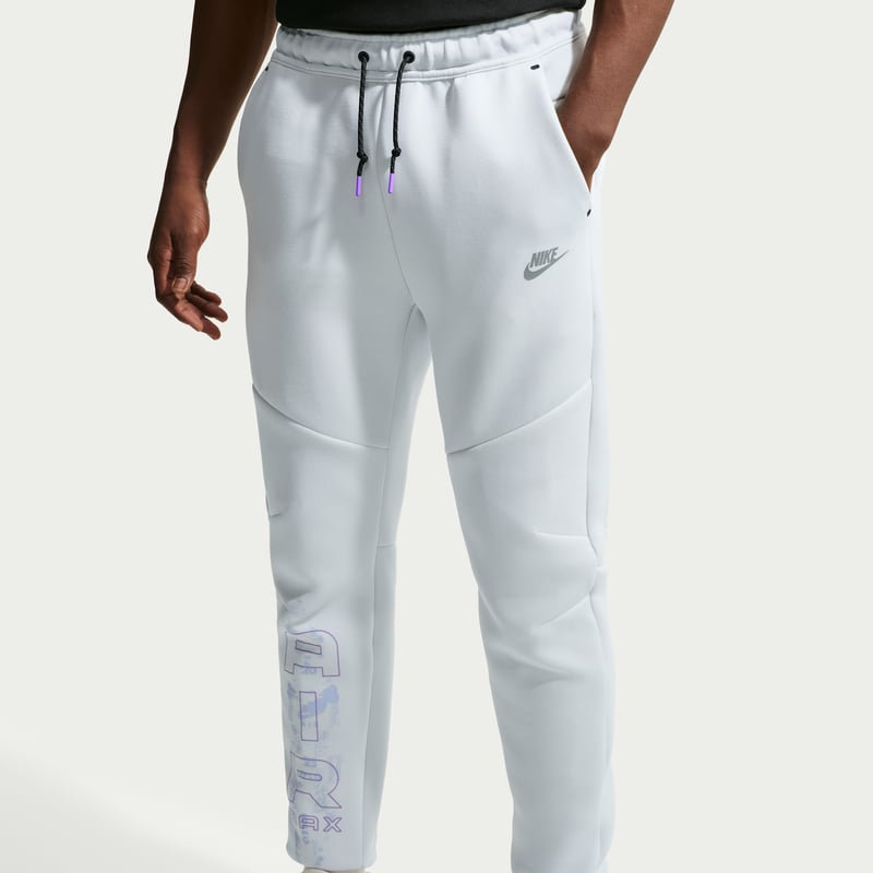 Nike Tech Fleece IQ1012-107 02