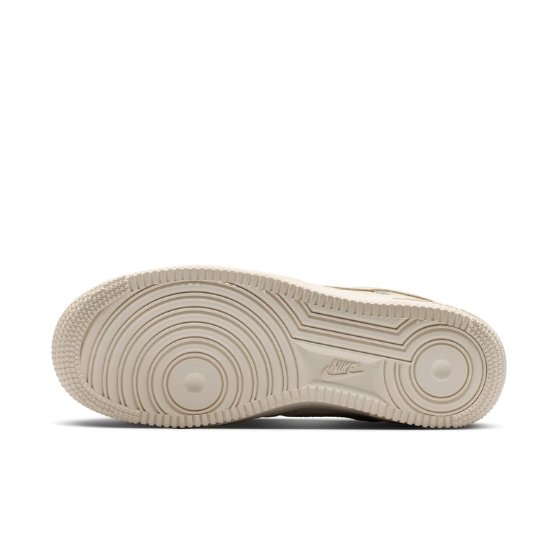 Nike Air Force 1 Retro Premium Sneaker "Oatmeal & Pale Ivory" | Damen | Sportstyle | 02 | SPORTSHOWROOM