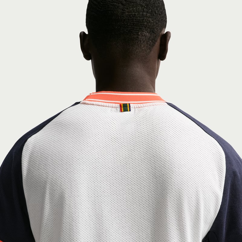 NikeCourt Heritage FN0318-133 02