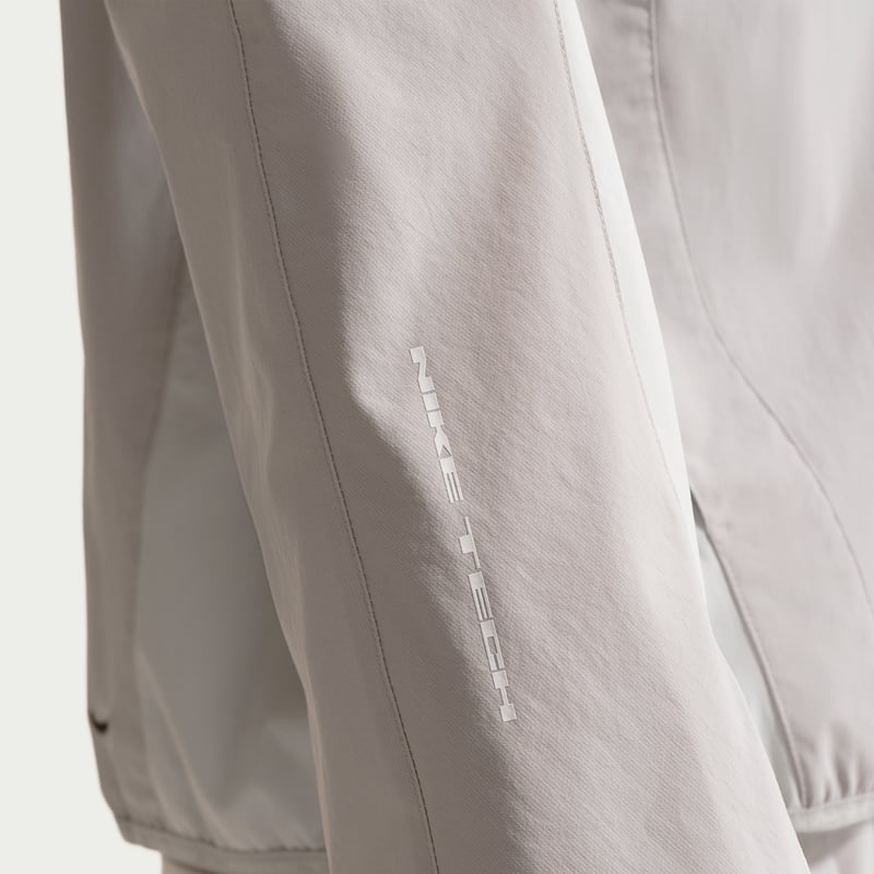 Kurtka Nike Tech Helios Dri-FIT Shell "Grey Fog & Off White" | Mezczyzni | | 06 | SPORTSHOWROOM
