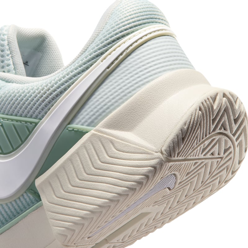 Nike GP Challenge 1.5 IQ5176-301 08