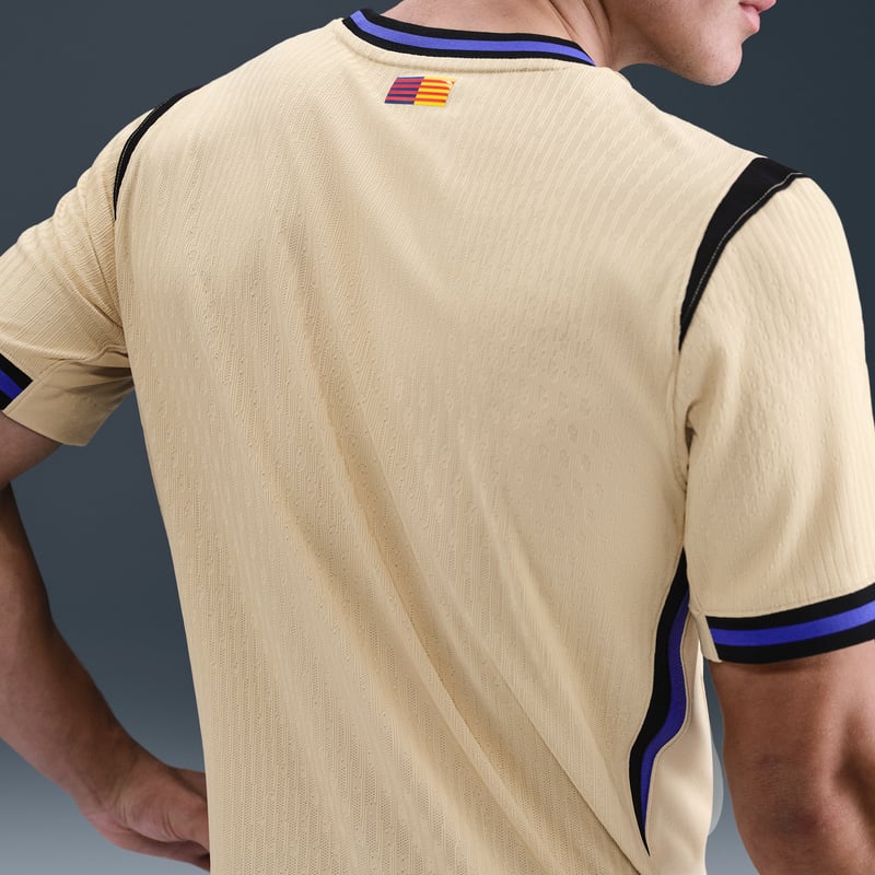 Nike Kobe FC Barcelona 2025/26 Match Away Dri-FIT ADV Authentic HJ4554-784 02