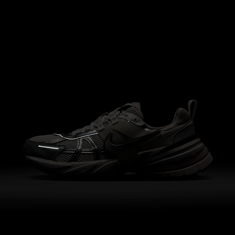 Nike V2K Run FD0736-010 10