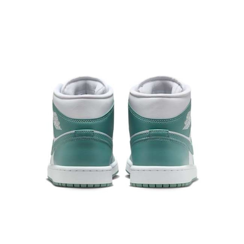 Jordan 1 Mid BQ6472-138 06